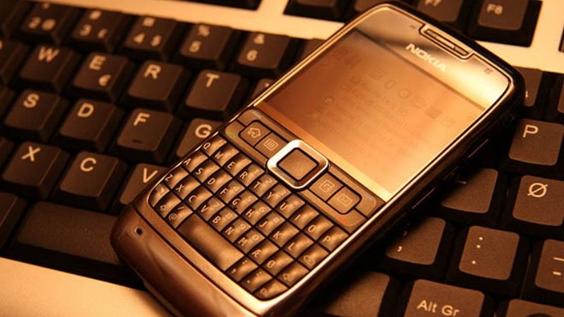 Cài đặt ngôn ngữ trên điện thoại Nokia E71